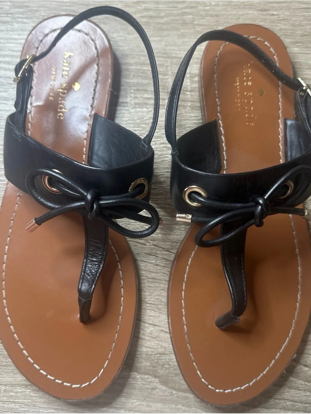 Kate Spade Black Leather T Strap Bow Carolina Sandals Women's US 8 M Thong
